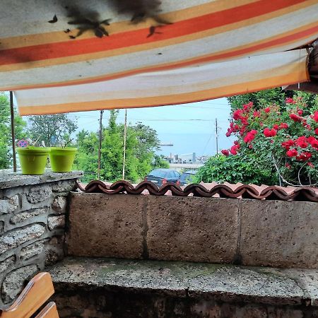 Regina'S Guesthouse Balçık Dış mekan fotoğraf