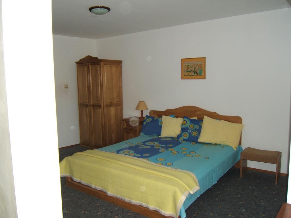 Regina'S Guesthouse Balçık Oda fotoğraf